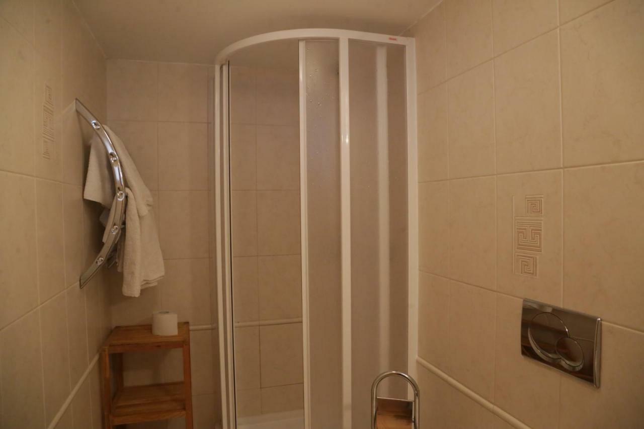 Apartman Kristina Ivachnova 49 Бешеньова Екстер'єр фото